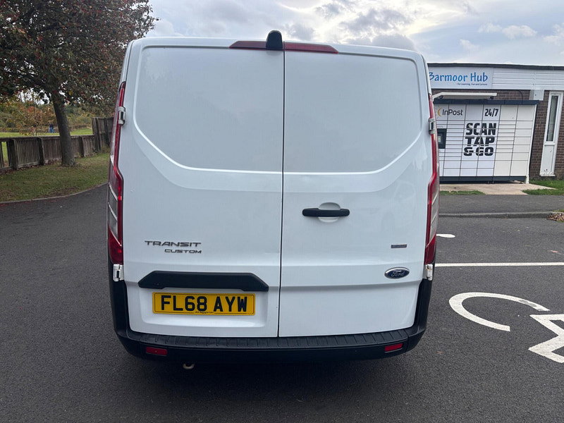 2018 Ford Transit Custom in White, photo 6 of 14