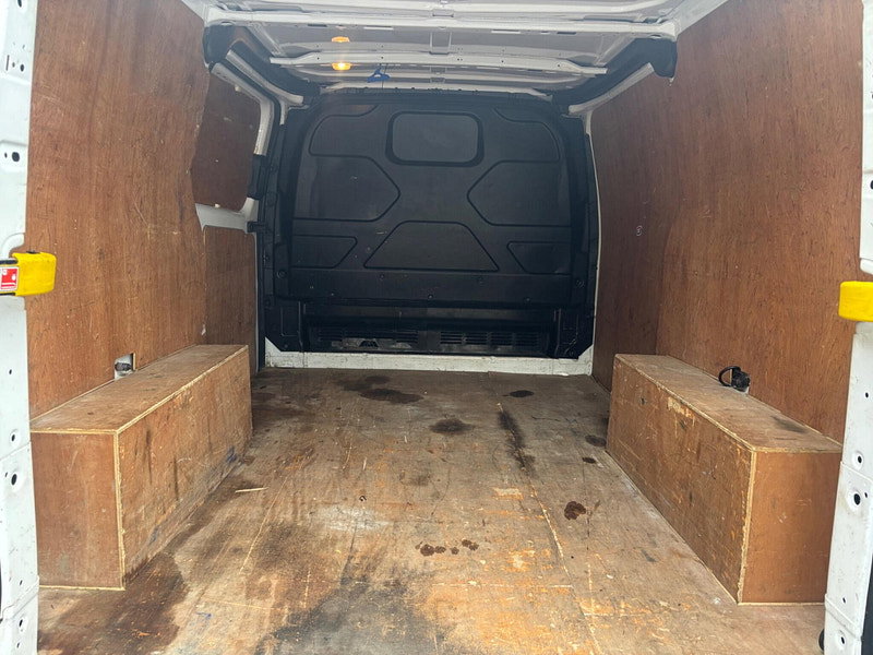 2018 Ford Transit Custom in White, photo 11 of 14