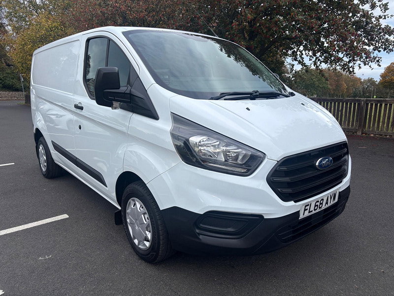 2018 Ford Transit Custom in White, photo 1 of 14