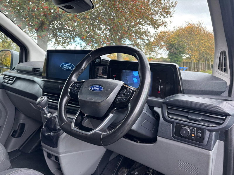 2024 Ford Transit Custom in Grey, photo 9 of 14