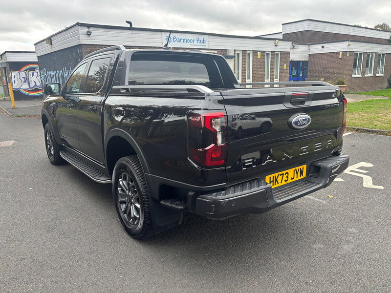 2023 Ford Ranger in Black, photo 5 of 19