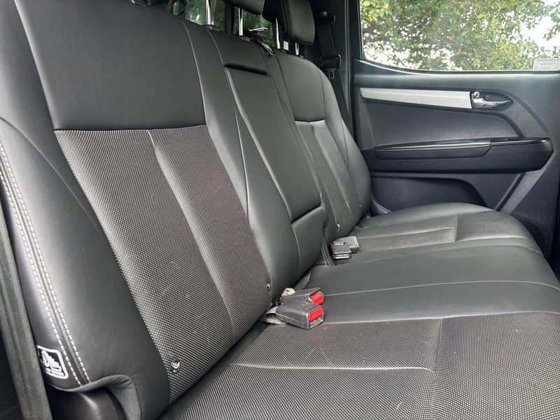 2019 Isuzu D-Max in Grey, photo 14 of 15