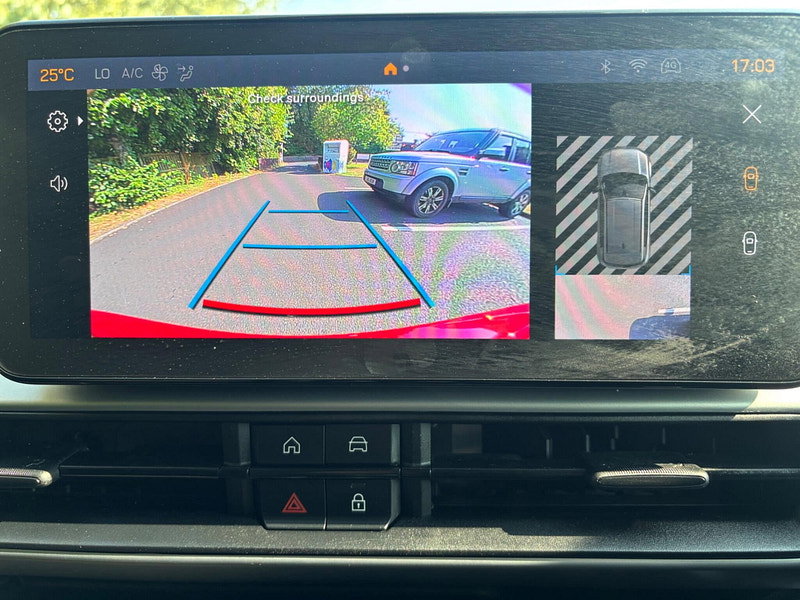2026 Jeep Avenger in Red, photo 13 of 17