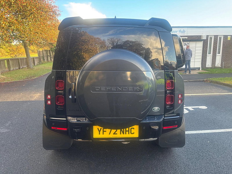 2022 Land Rover Defender 90 in Grey, photo 6 of 16