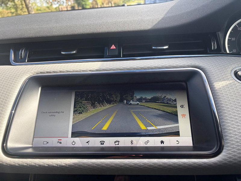 2020 Land Rover Range Rover Evoque in Black, photo 12 of 16