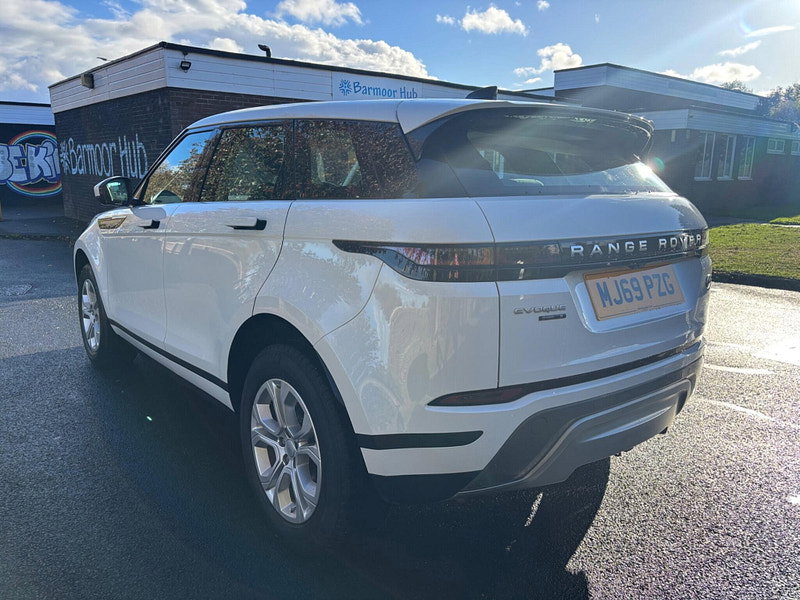 2019 Land Rover Range Rover Evoque in White, photo 5 of 15