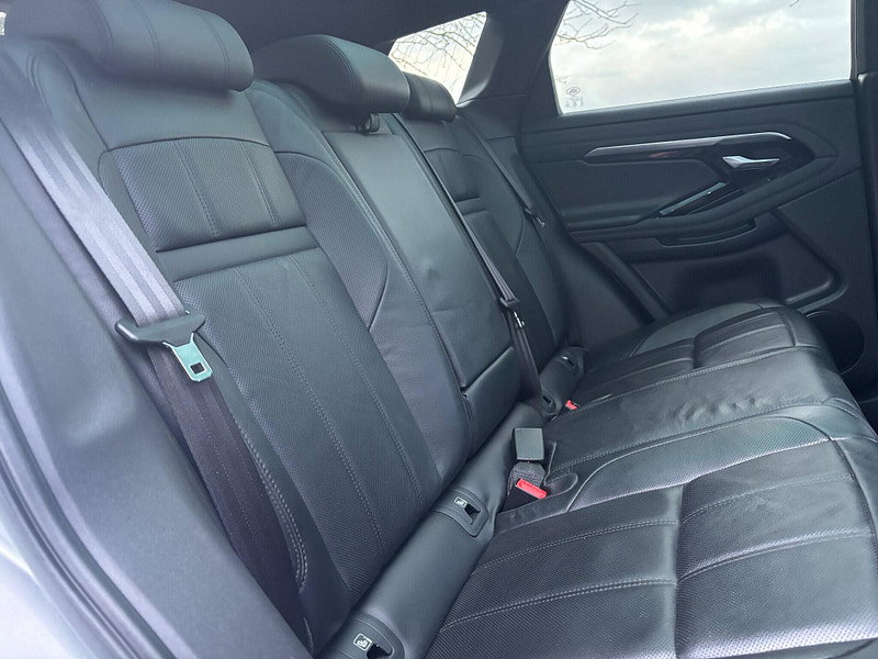 2019 Land Rover Range Rover Evoque in Silver, photo 16 of 17