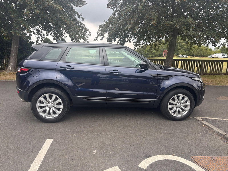 2018 Land Rover Range Rover Evoque in Blue, photo 8 of 16