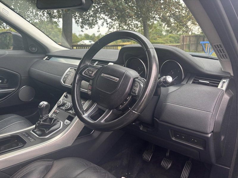 2018 Land Rover Range Rover Evoque in Blue, photo 9 of 16