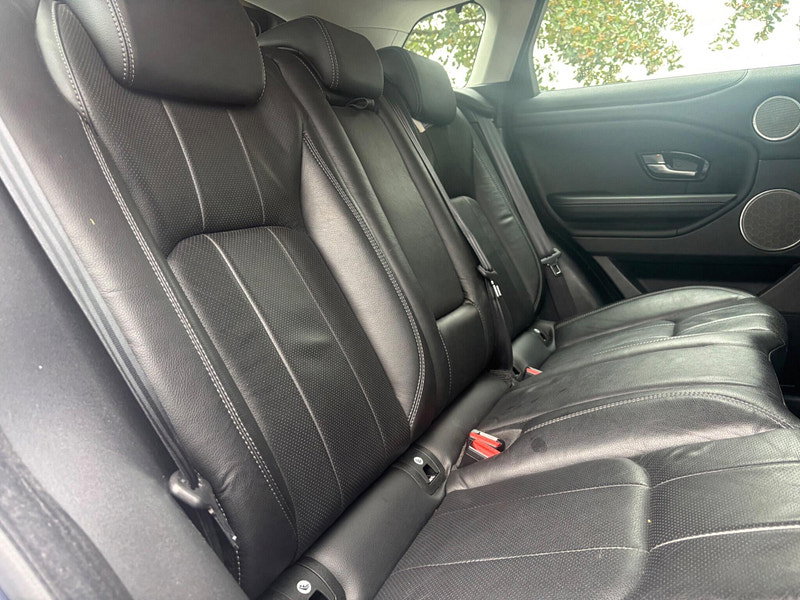 2018 Land Rover Range Rover Evoque in Blue, photo 15 of 16