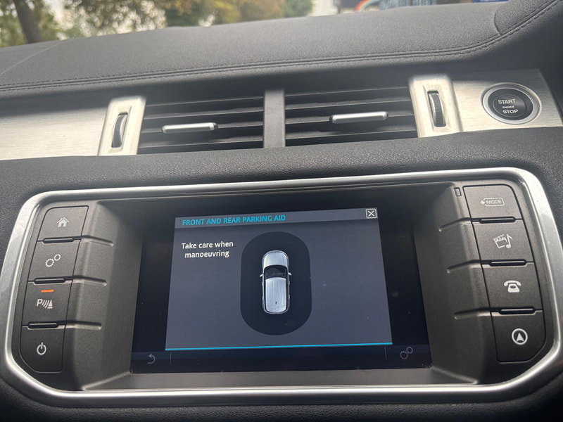2018 Land Rover Range Rover Evoque in Blue, photo 12 of 16