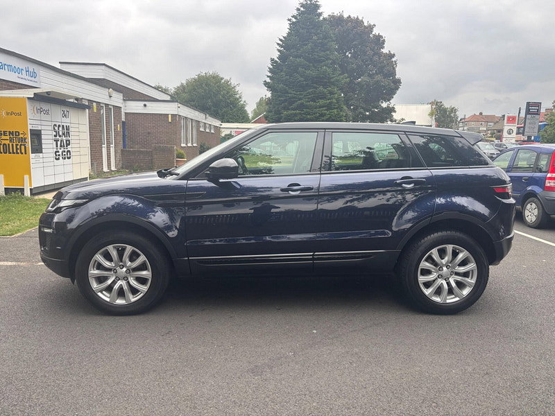 2018 Land Rover Range Rover Evoque in Blue, photo 4 of 16
