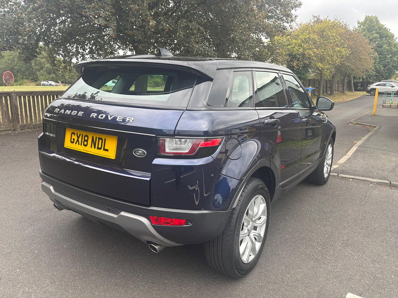 2018 Land Rover Range Rover Evoque in Blue, photo 7 of 16