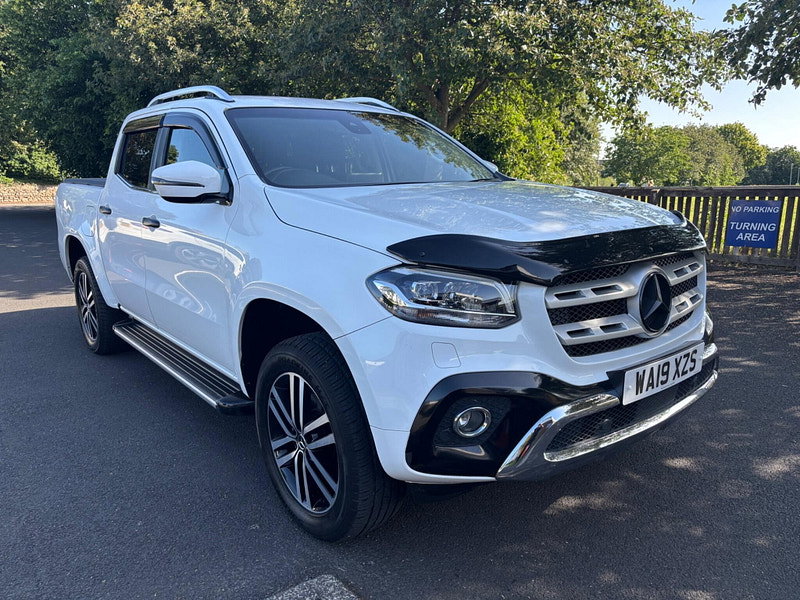 2019 Mercedes-Benz X Class in White, photo 1 of 15