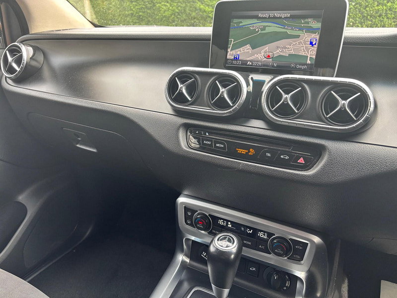 2019 Mercedes-Benz X Class in White, photo 9 of 15