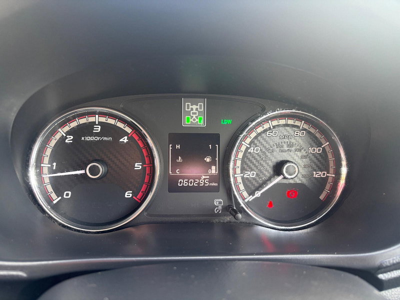 2018 Mitsubishi L200 in Blue, photo 16 of 16