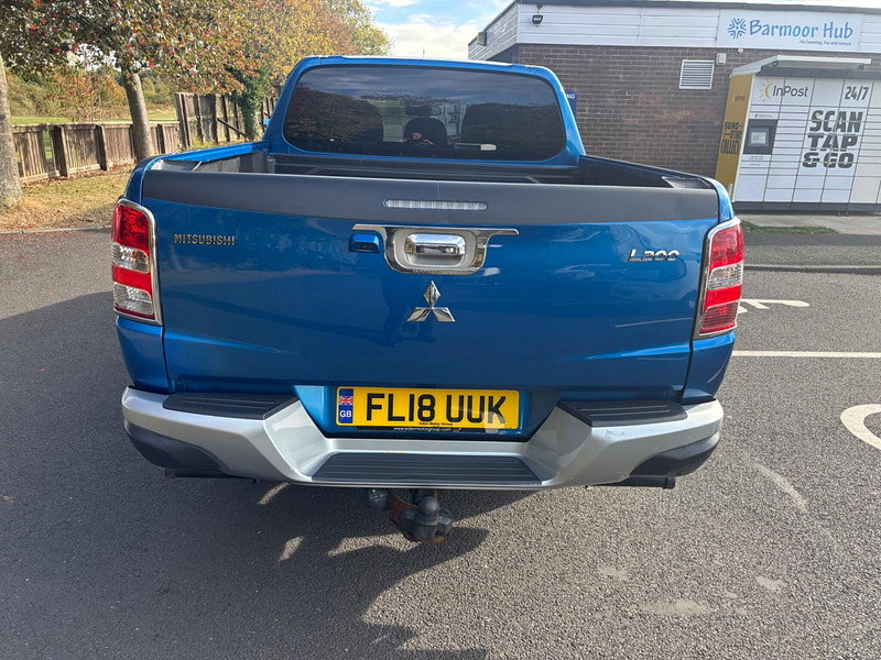 2018 Mitsubishi L200 in Blue, photo 6 of 16