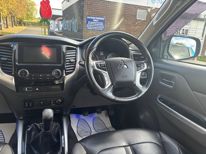 2018 Mitsubishi L200 in Blue, photo 10 of 16