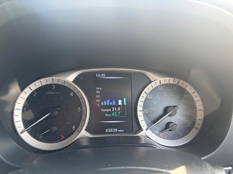 2016 Nissan Navara in Black, photo 13 of 16