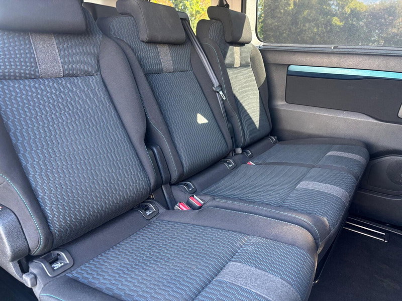 2018 Peugeot Traveller in Blue, photo 16 of 18