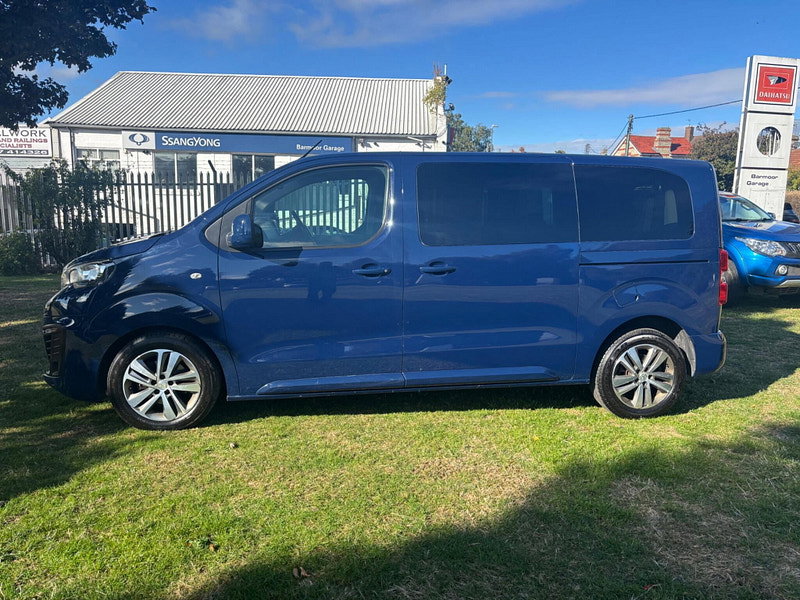 2018 Peugeot Traveller in Blue, photo 4 of 18