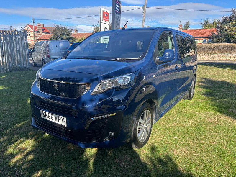2018 Peugeot Traveller in Blue, photo 3 of 18
