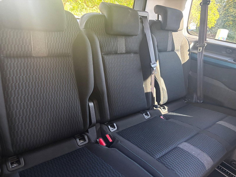 2018 Peugeot Traveller in Blue, photo 17 of 18