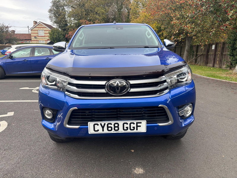 2018 Toyota Hilux in Blue, photo 2 of 16