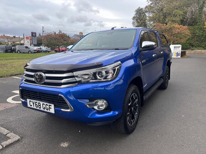 2018 Toyota Hilux in Blue, photo 3 of 16