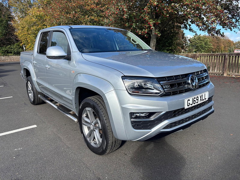 2019 Volkswagen Amarok in Silver, photo 1 of 16