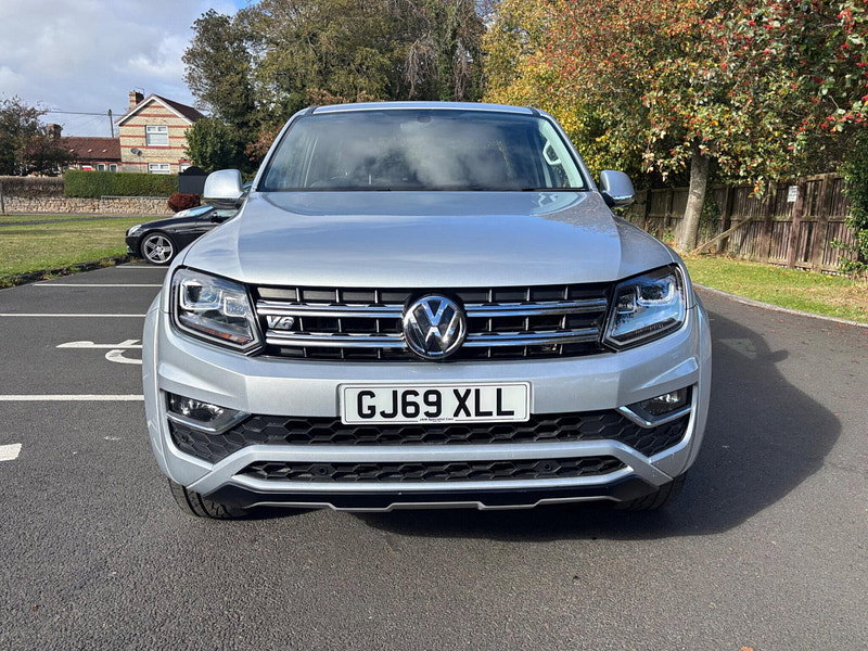 2019 Volkswagen Amarok in Silver, photo 2 of 16