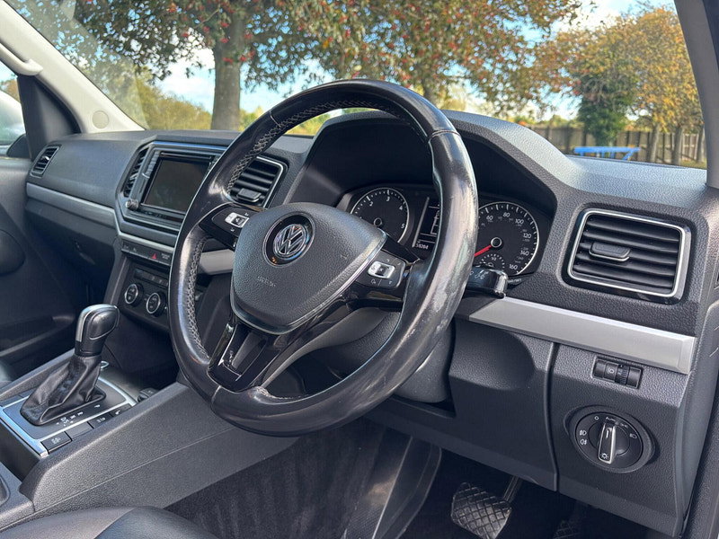 2019 Volkswagen Amarok in Silver, photo 9 of 16