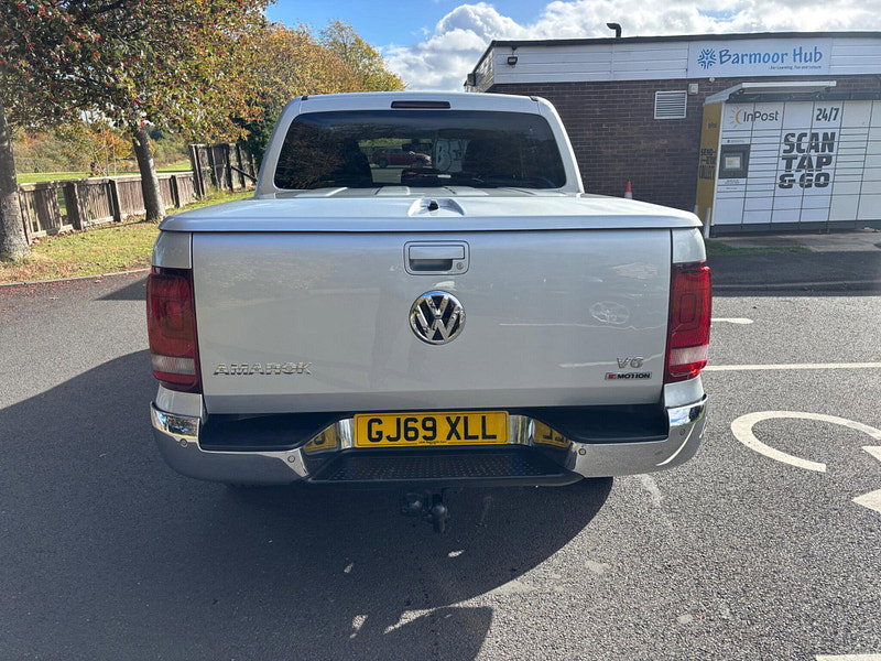 2019 Volkswagen Amarok in Silver, photo 6 of 16