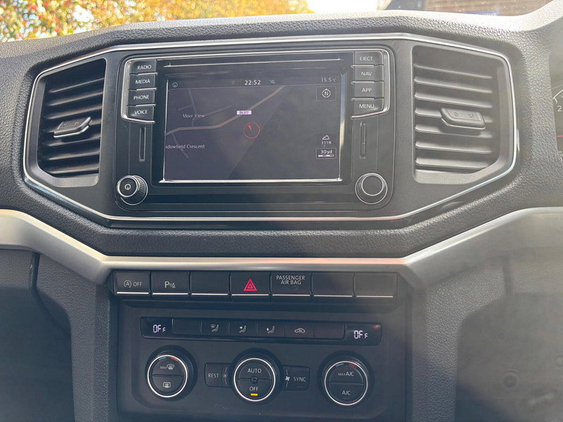 2019 Volkswagen Amarok in Silver, photo 11 of 16