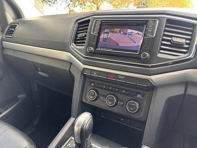 2019 Volkswagen Amarok in Silver, photo 13 of 16