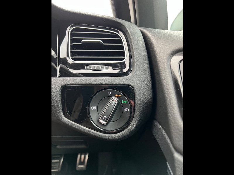 2019 Volkswagen Golf in Black, photo 26 of 26