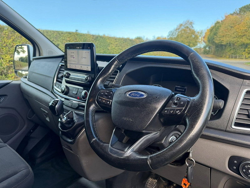2019 Ford Transit Custom in White, photo 14 of 22