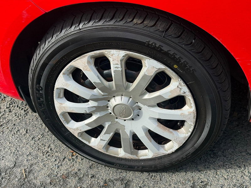 2012 Ford Fiesta in Red, photo 12 of 21