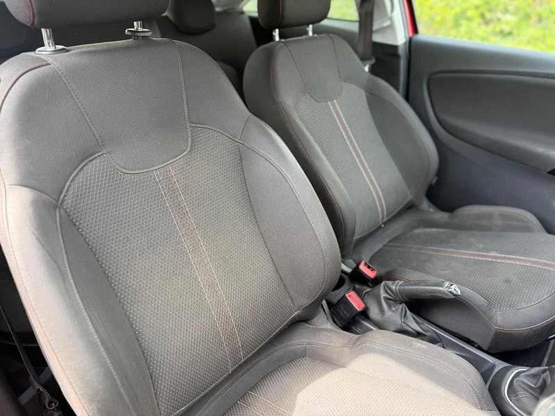 2018 Vauxhall Corsa in Red, photo 10 of 15
