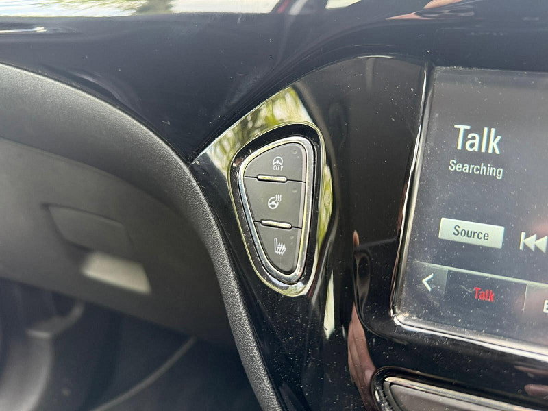 2018 Vauxhall Corsa in Red, photo 14 of 15