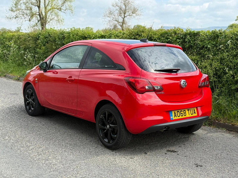 2018 Vauxhall Corsa in Red, photo 3 of 15