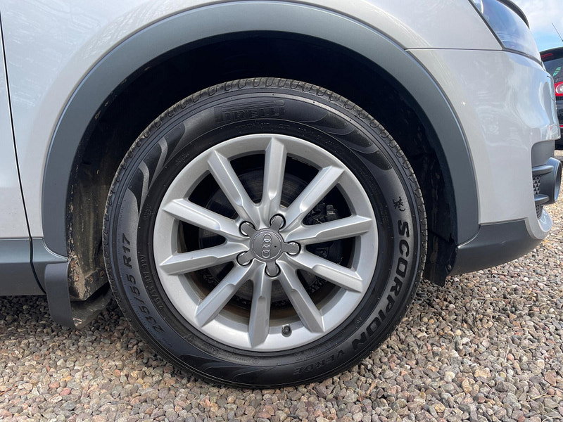 Audi Q3 2.0 TDI SE S Tronic quattro Euro 5 (s/s) 5dr