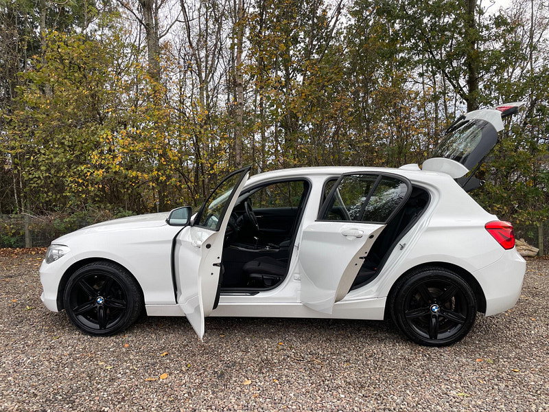 BMW 1 Series 1.5 118i Sport Euro 6 (s/s) 5dr