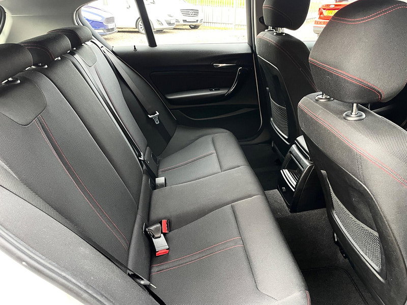 BMW 1 Series 1.5 118i Sport Euro 6 (s/s) 5dr