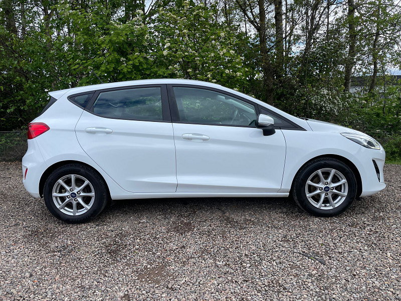 Ford Fiesta 1.0T EcoBoost Zetec Euro 6 (s/s) 5dr