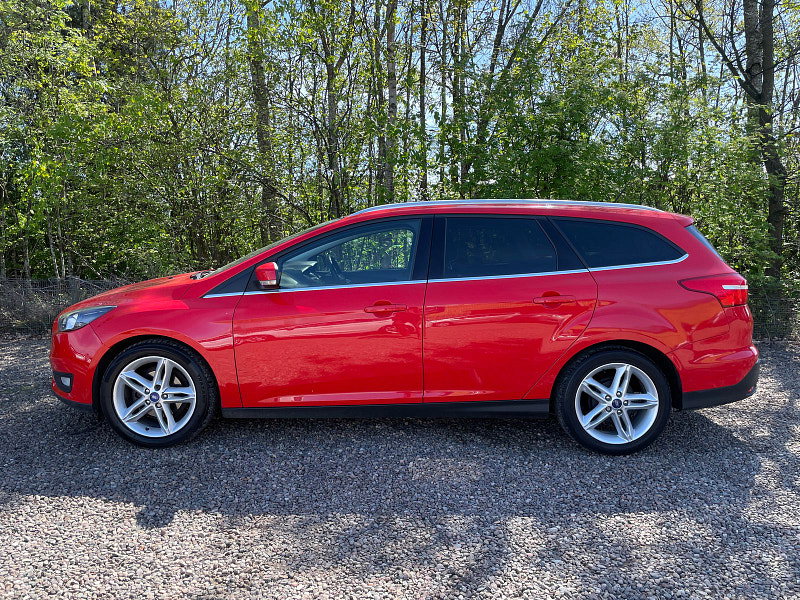 Ford Focus 1.0T EcoBoost Zetec Estate 5dr Petrol Manual Euro 6 (s/s) (100 ps)