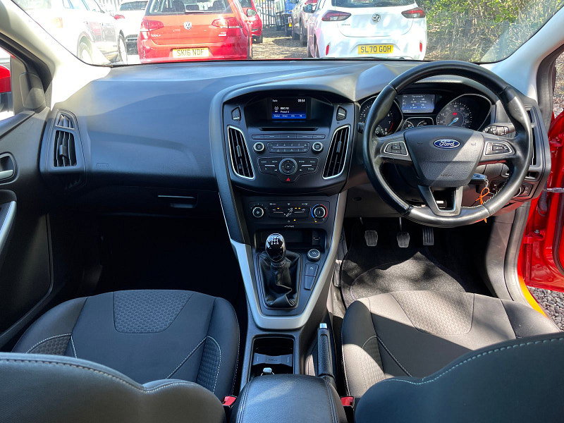 Ford Focus 1.0T EcoBoost Zetec Estate 5dr Petrol Manual Euro 6 (s/s) (100 ps)
