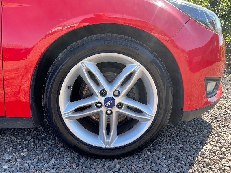 Ford Focus 1.0T EcoBoost Zetec Estate 5dr Petrol Manual Euro 6 (s/s) (100 ps)
