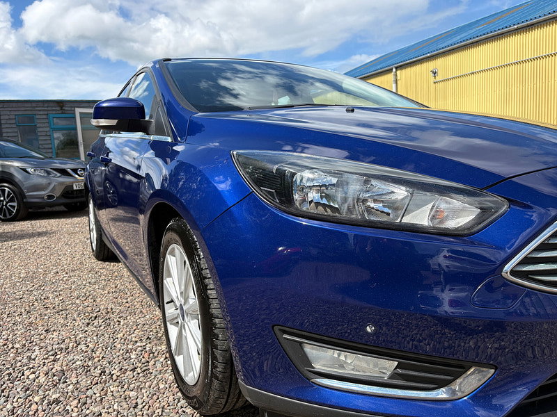 Ford Focus 1.5 TDCi Titanium Hatchback 5dr Diesel Manual Euro 6 (s/s) (120 ps)