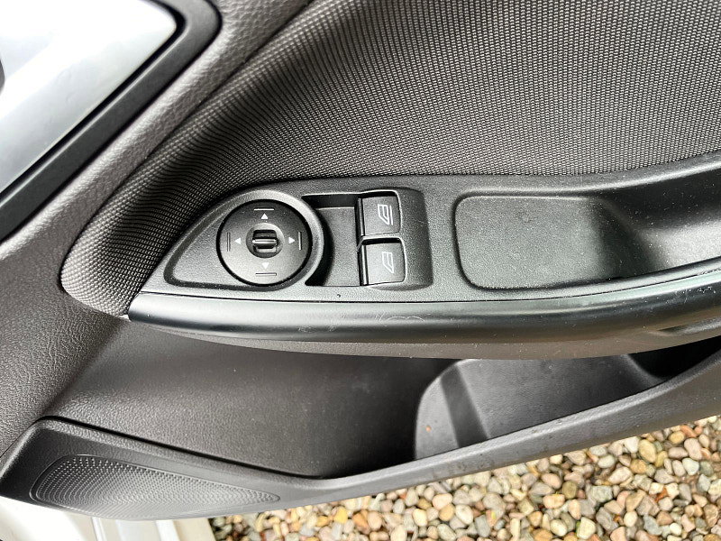 Ford Focus 2.0 TDCi Zetec S Euro 5 5dr